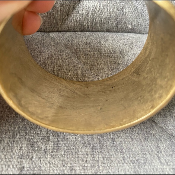 Metal Cuff Bracelet - Picture 6 of 6